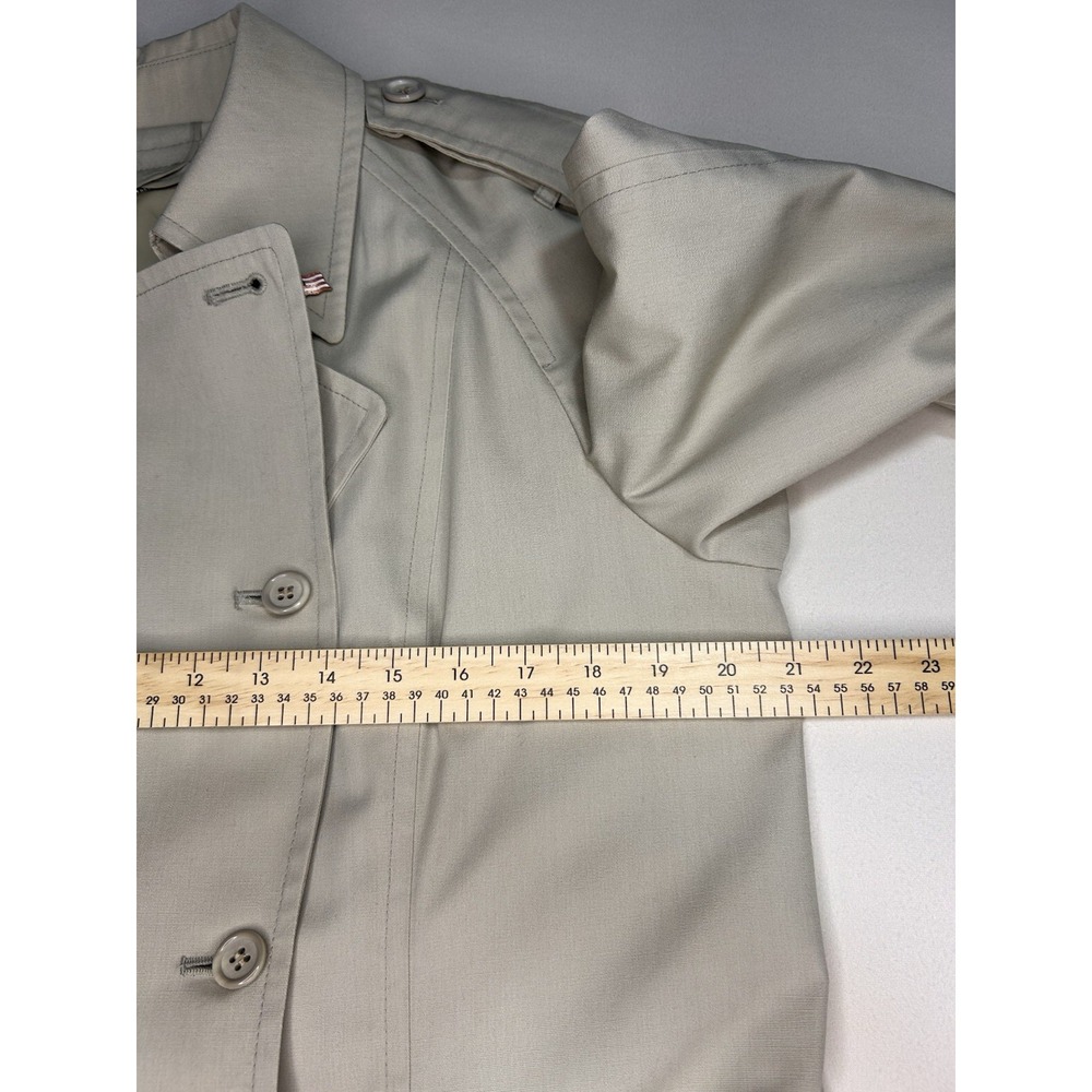 Vintage London Fog Women's 12P Beige Belted Trench Coat Zip-Out Liner - Picture 6 of 11
